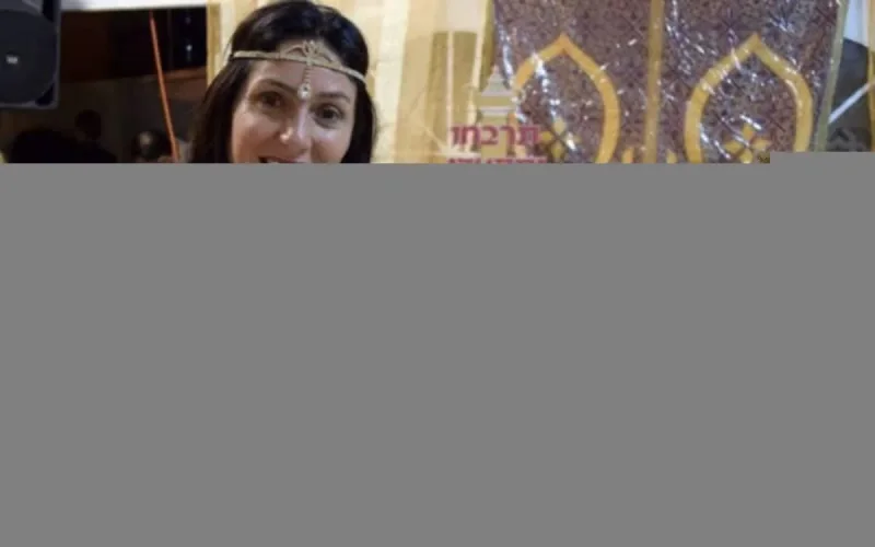 Israël : la ministre Miri Regev en caftan marocain à l'occasion de la Mimouna