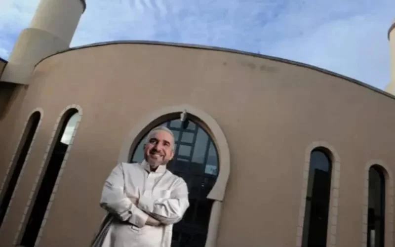 L'imam de Gennevilliers limogé pour « propos sexistes »