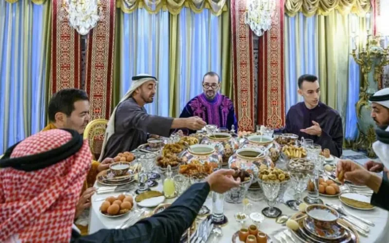 Le Roi Mohammed VI et le prince héritier d'Abou Dhabi réunis autour d'un iftar