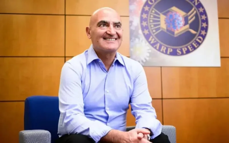 Sale temps pour Moncef Slaoui