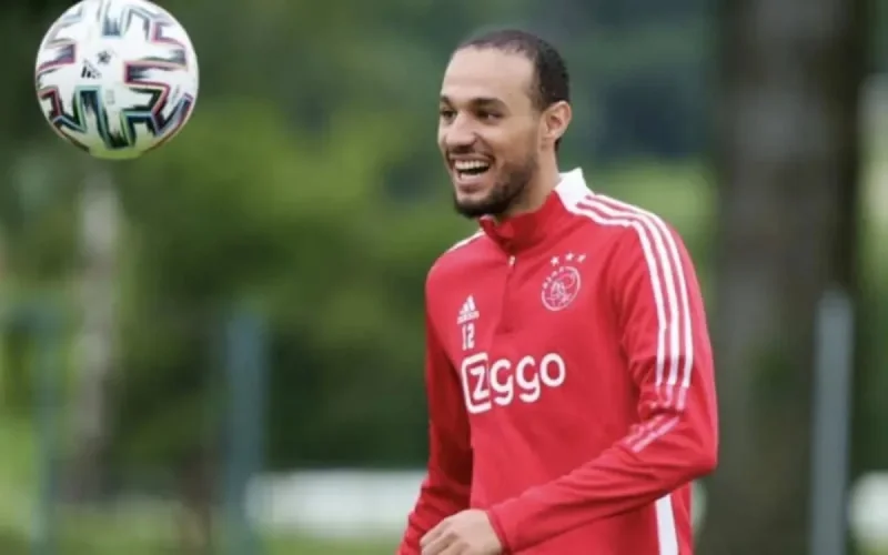Le FC Barcelone prépare l'arrivée de Noussair Mazraoui bientôt 