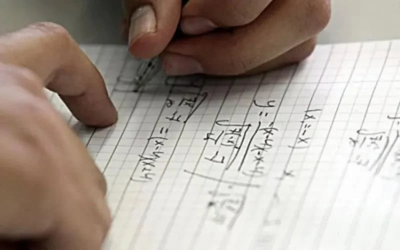 Le Maroc médaillé d'or des Olympiades arabes des mathématiques 2022