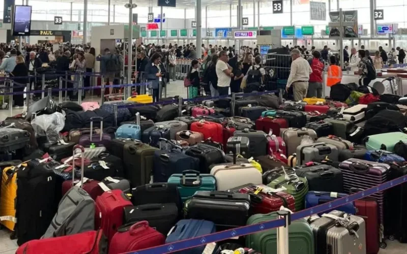 Panne à Orly : des voyageurs vers le Maroc partent sans leurs bagages