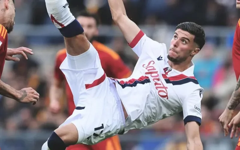 Oussama El Azzouzi : un rude concurrent pour Sofyan Amrabat