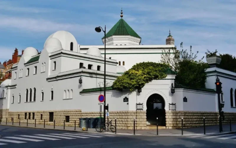La Grande mosquée de Paris fustige les propos de Gabriel Attal 