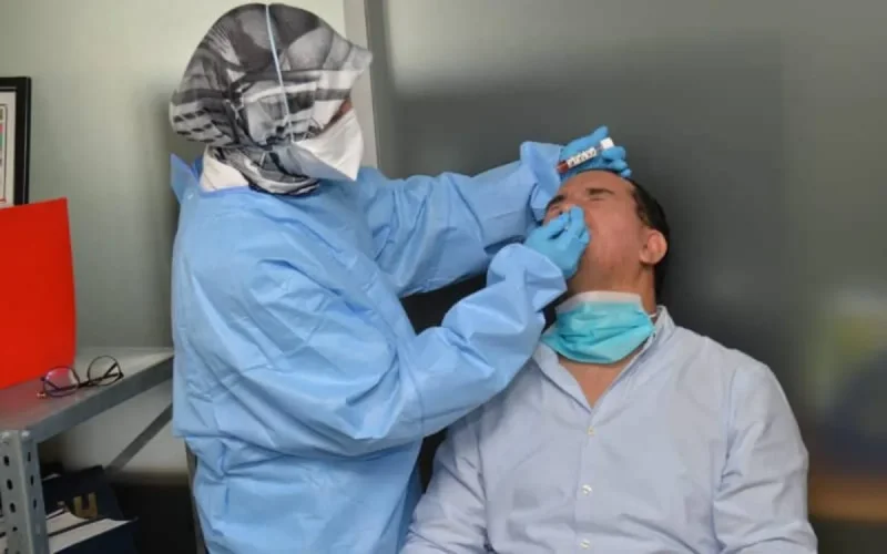 Tests PCR : les laboratoires privés dans le viseur des Marocains