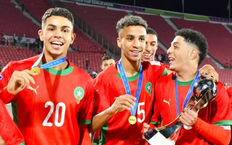 Pierre Ménès salue “le moment magique du football marocain” après le sacre mondial des U20