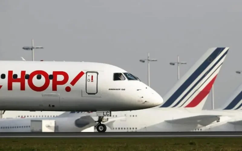 Air France : un pilote accusé de radicalisation et interdit d'exercer, demande réparation