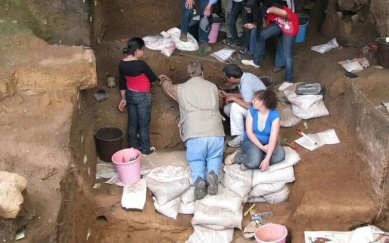 Essaouira : les plus anciens colliers de perles au monde présentés