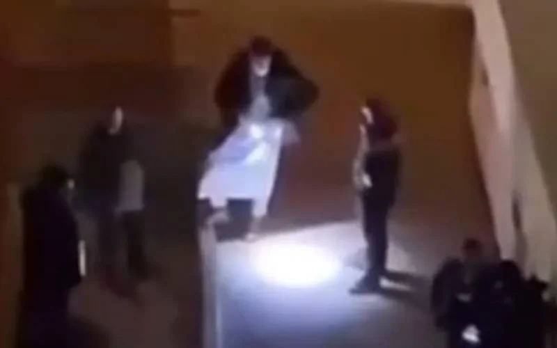 La vidéo d'un policier en djellaba à Vesoul provoque un tollé