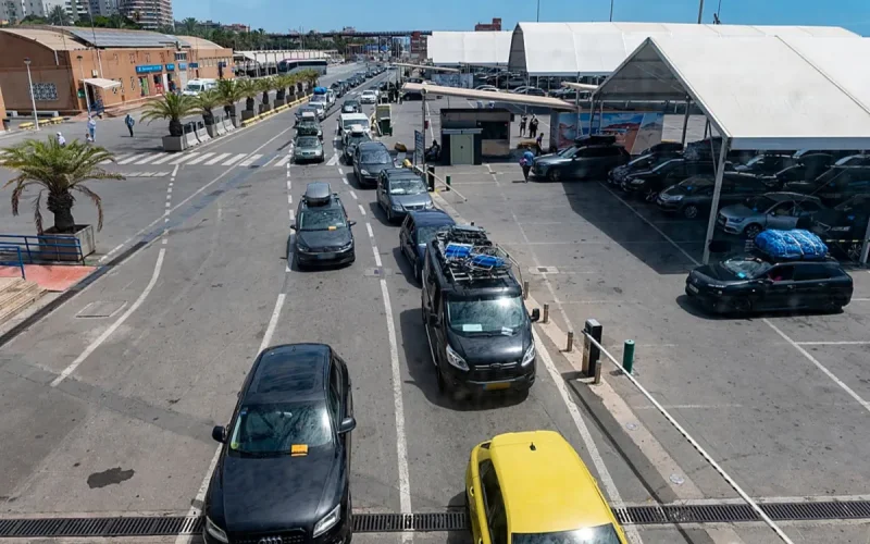 Vers le Maroc, les MRE seront mieux protégés de la chaleur au port d'Almería