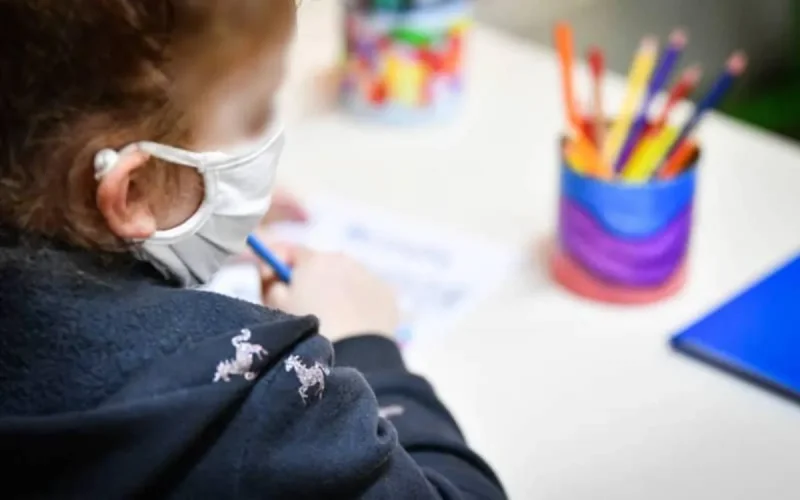 Écoles françaises au Maroc : des parents d'élèves s'insurgent contre le port du masque