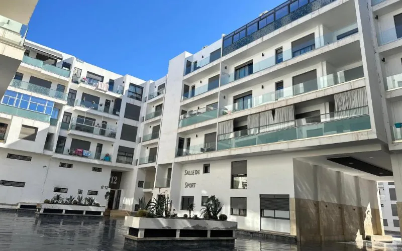 Prix en baisse, transactions en hausse : le paradoxe du marché immobilier marocain