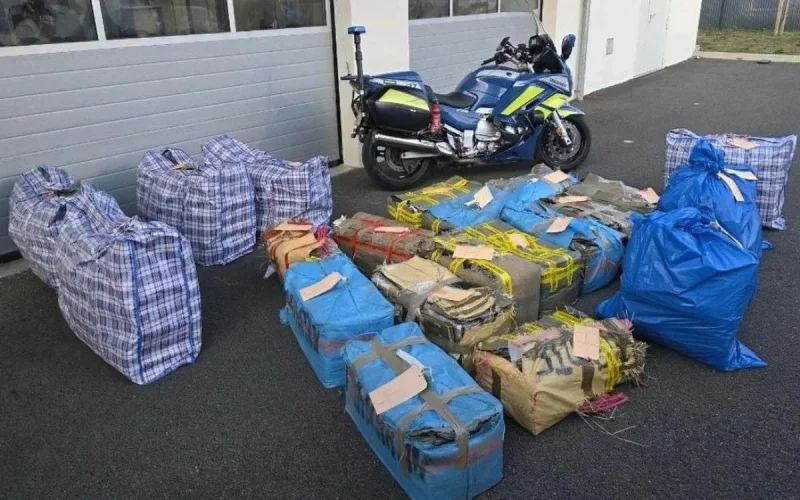 Accusé de diriger une « ferme de production » au Maroc, le “boss” est relaxé au bénéfice du doute