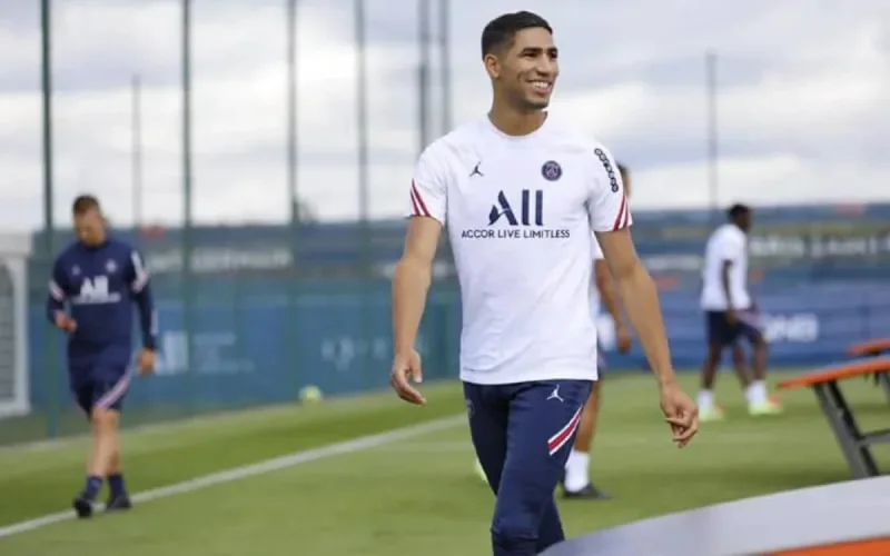 Achraf Hakimi parle de sa complicité avec Kylian Mbappé