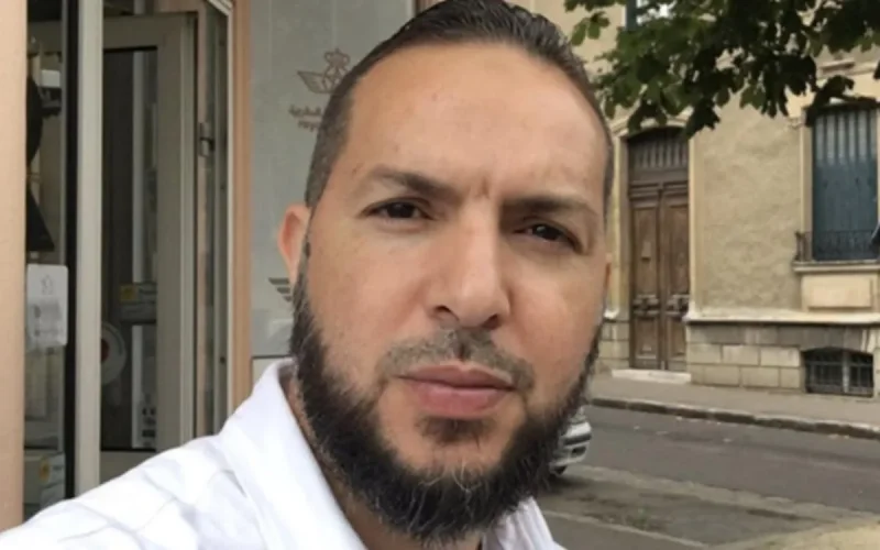 Déchu de la nationalité française, un Marocain expulsé de France