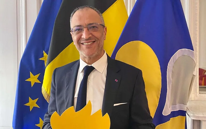 Rachid Madrane : 200 000 euros de salaire par an, il s'en explique