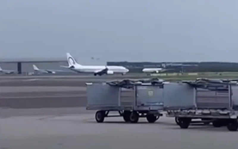 Pays-Bas : KLM ouvre une enquête après des propos racistes contre les Marocains