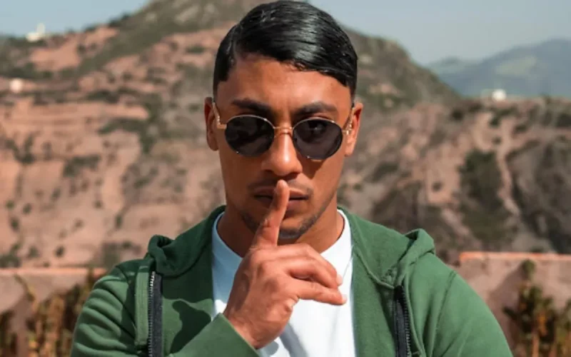 Le rappeur Maes préfère Dubaï à une cellule en France