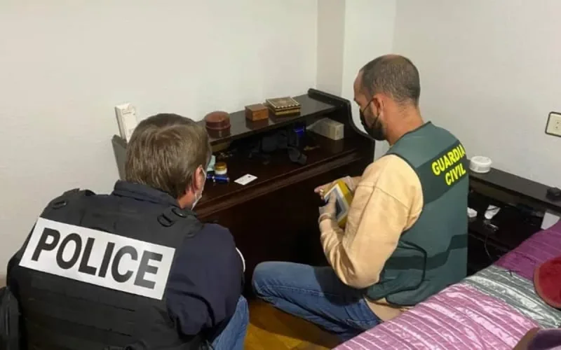 Espagne : deux Marocains arrêtés pour trafic de migrants vers la France