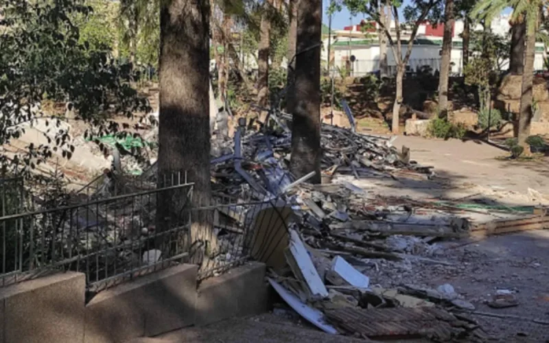 Démolition controversée d'un café à Fès