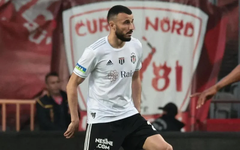 Deux clubs français sur la piste de Romain Saiss