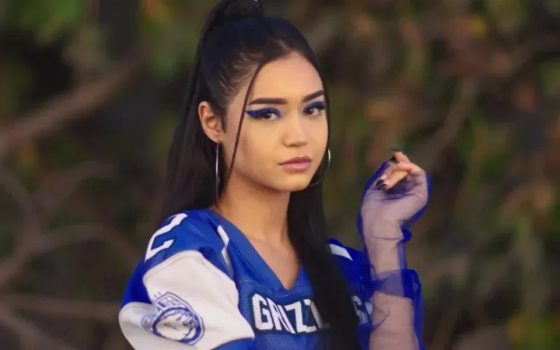 Rym Fikri contre-attaque : la chanteuse marocaine porte plainte 