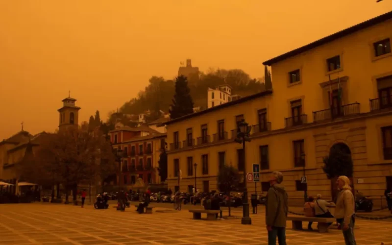 Le sable du sahara marocain envahit l'Europe