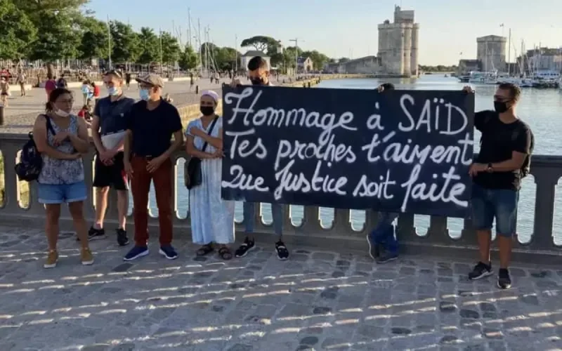 La Rochelle : la famille du SDF marocain tué à coups de couteau réclame justice
