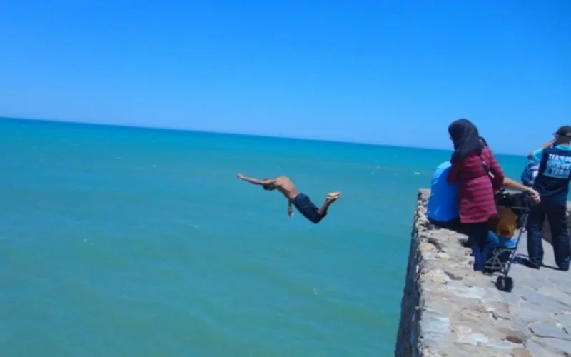 Au Maroc, des « saltos » mortels