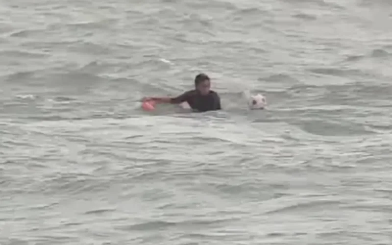 Yassine, à deux doigts de perdre la vie en mer (vidéo)