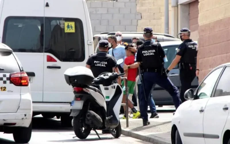 Mineurs : le président de Ceuta assume les retours « illégaux » au Maroc