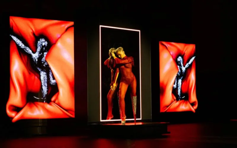 Christian Louboutin fait danser ses créations grâce à Sidi Larbi Cherkaoui