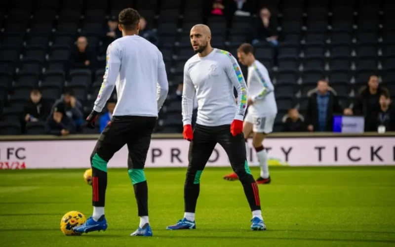 Voilà pourquoi Sofyan Amrabat a du mal à s'imposer à Manchester United