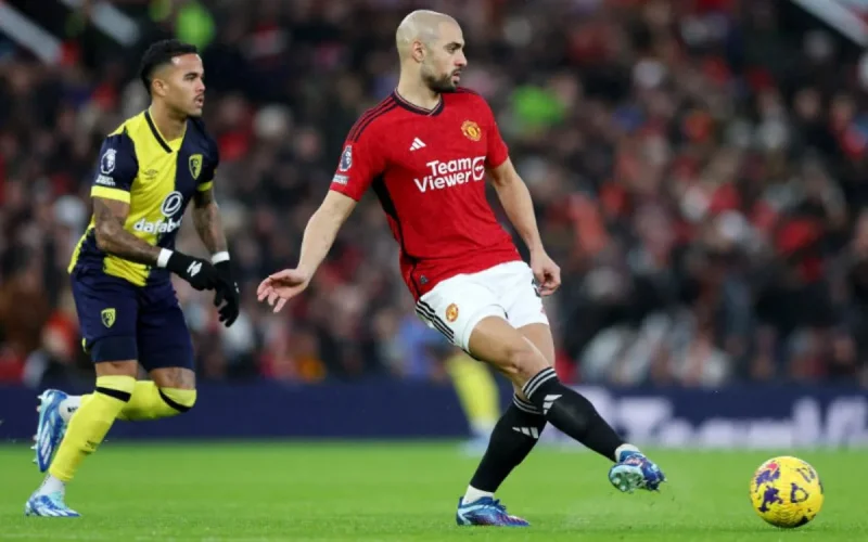 Sofyan Amrabat, « pire joueur » de Manchester United
