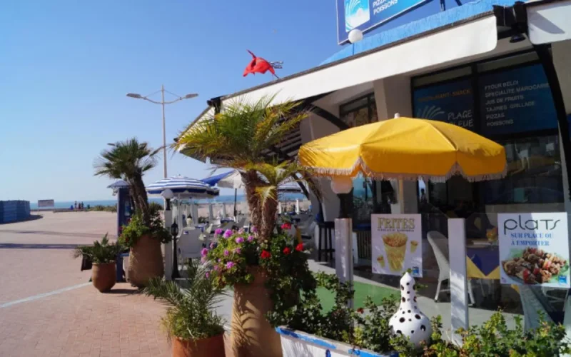 Uns starlette d'une téléréalité française refoulée à l'entrée d'un restaurant au Maroc