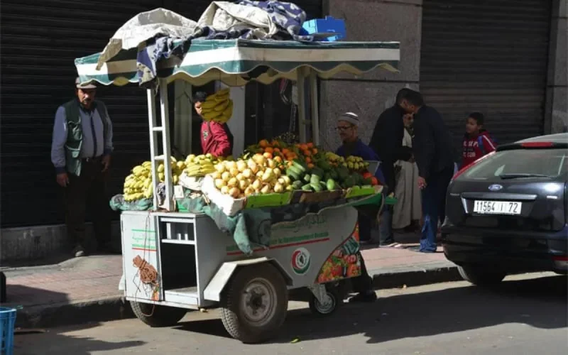 Prison pour des agents d'autorité impliqués dans le suicide d'un marchand ambulant à Boufakrane 