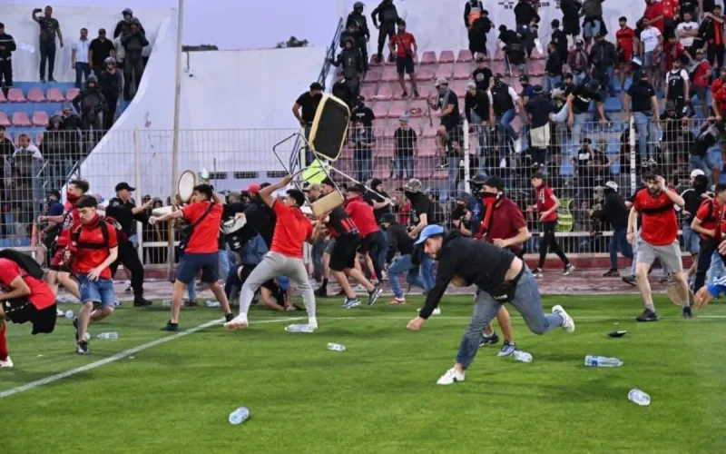 Safi : chaos après l'irruption de supporters algériens