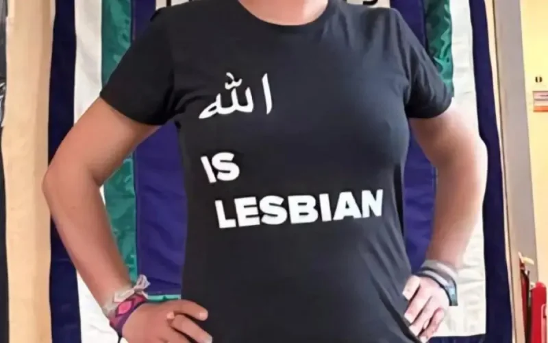 « Allah est lesbienne » : le t-shirt d'une militante qui enflamme le Maroc