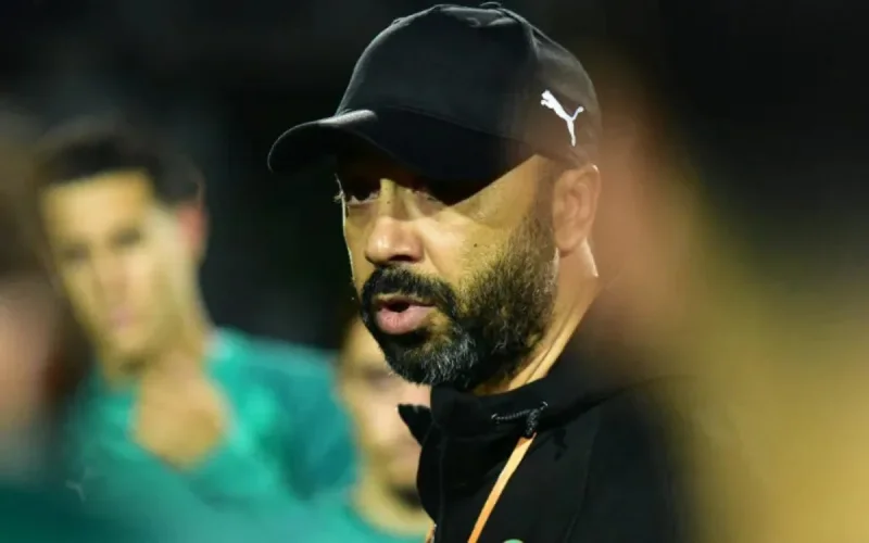 Un pays arabe rêve de Tarik Sektioui