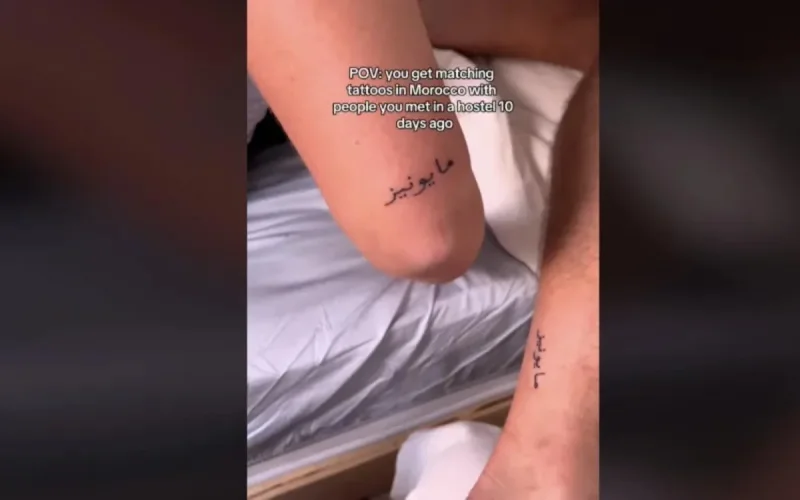 Voyage au Maroc, un tatouage de “mayonnaise” fait le buzz (vidéo)