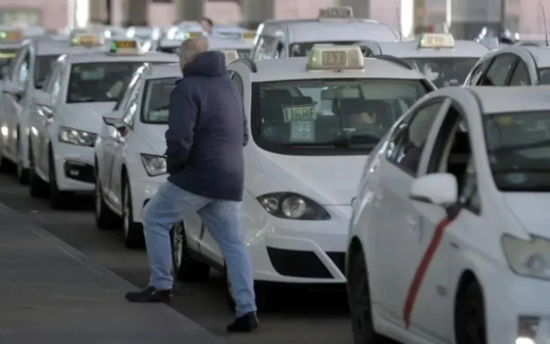 Les Marocains, friands des taxis usagés espagnols