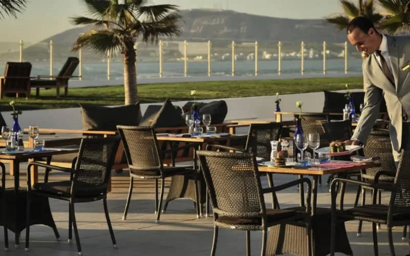 À bout de souffle, les cafetiers et restaurateurs réclament leur « plan de sauvetage »