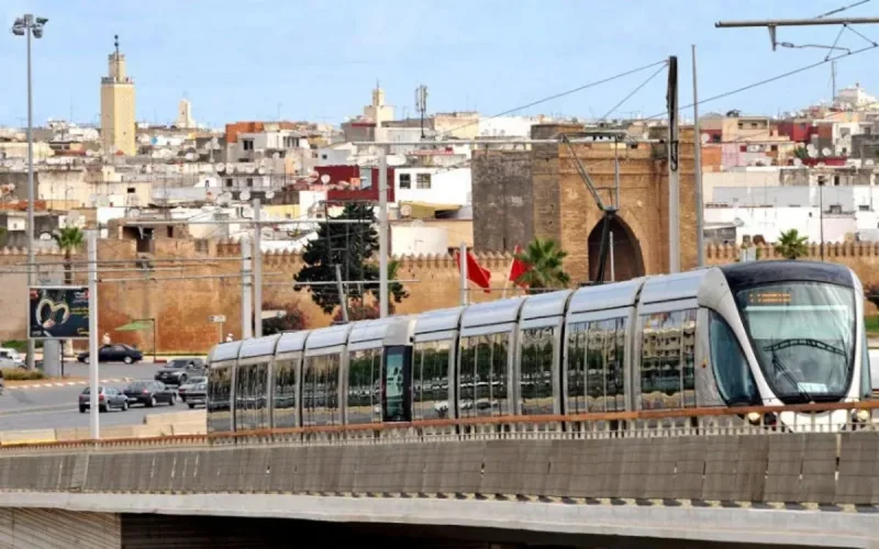 À Rabat, le tramway sous le feu des critiques