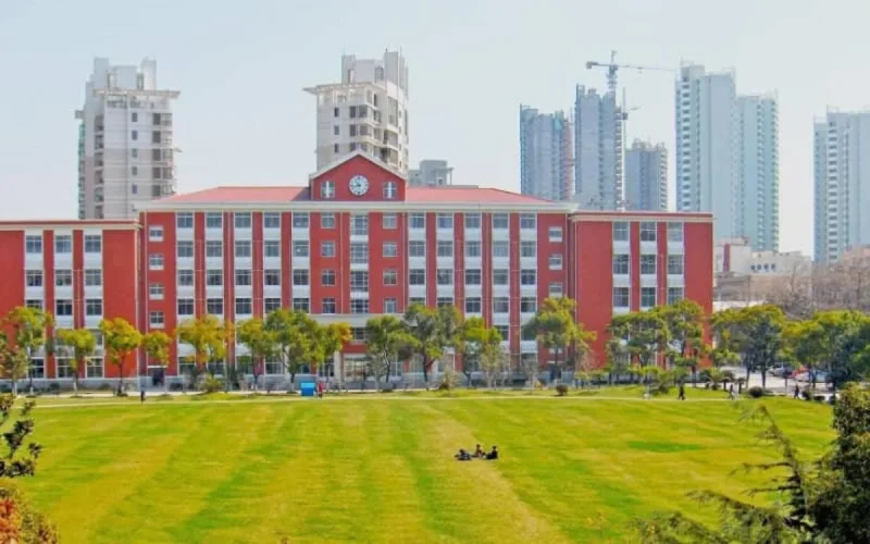 Des Marocains résidant en Chine en difficulté