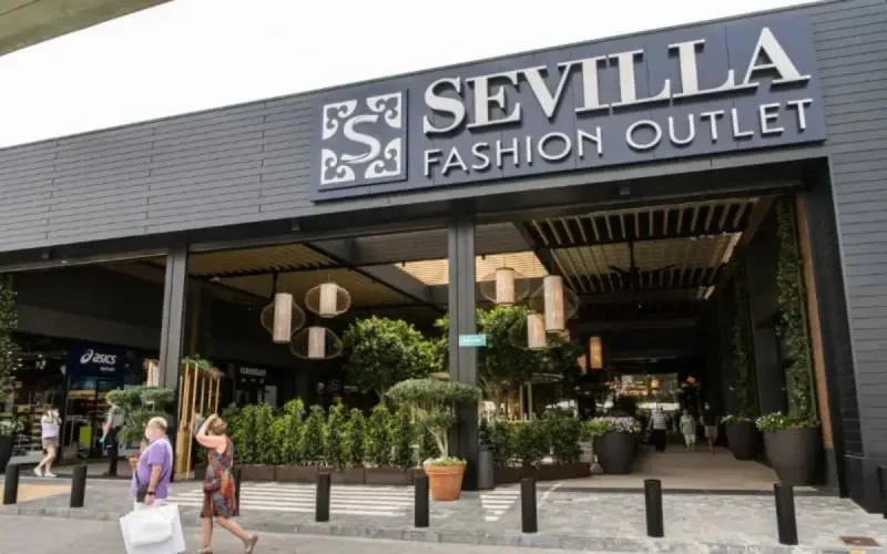Via Outlets Séville s'agrandit pour mieux accueillir les Marocains