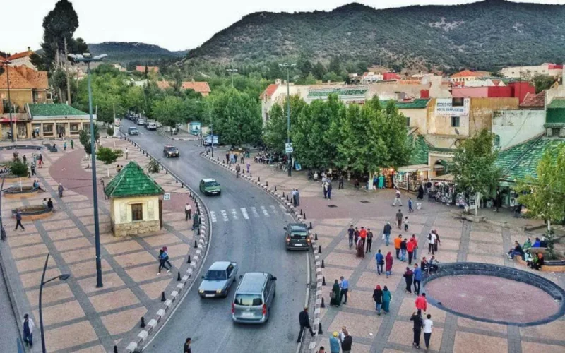 A Azrou, des automobilistes et commerçants extorqués