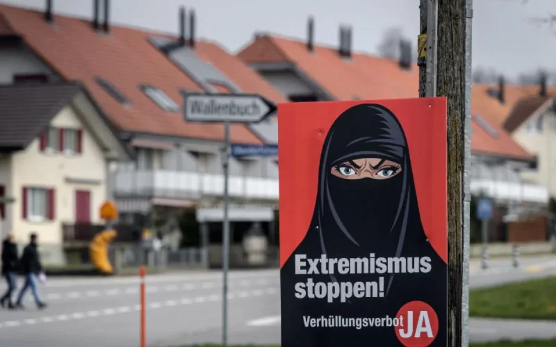 Suisse : femmes juives et catholiques vent debout contre l'interdiction du voile intégral