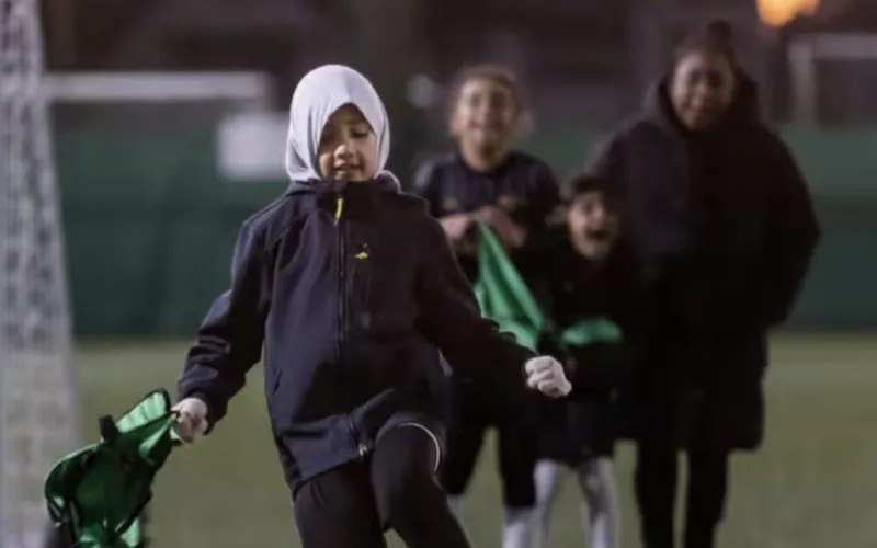 Voile : la leçon du Royaume-Uni à la France