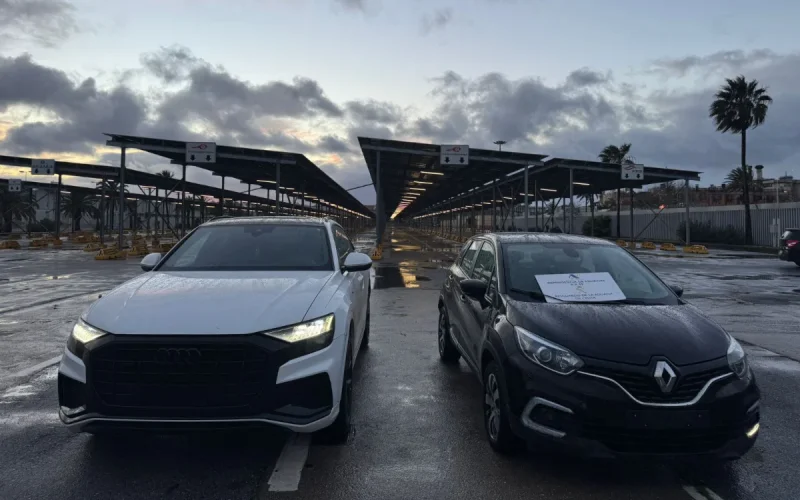 Plaques volées, châssis maquillés : des voitures volées en Italie interceptées à la frontière marocaine